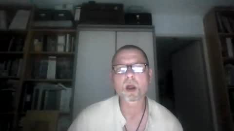 Snapshot of dierenfeld chatting on October 21, 1:11 am dierenfeld online show from October 21, 1:11 am