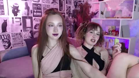 Hi im Alice 3 Im usualy online 03-10 or 17-21 UTC0 online show from October 27, 5:46 pm