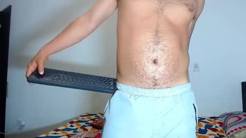 Snapshot of diiego_xxx chatting on December 30, 9:37 am diiego_xxx online show from December 30, 9:37 am