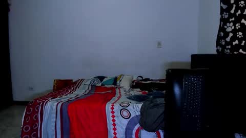 Snapshot of diiego_xxx chatting on September 22, 12:09 pm diiego_xxx online show from September 22, 12:09 pm