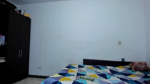 diiego_xxx online show from April 9, 1:53 am