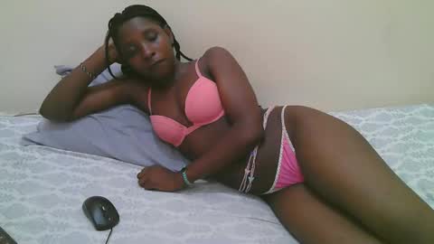 Dijah online show from December 18, 3:35 am