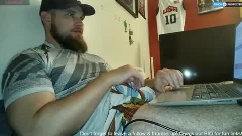 Daddy online show from June 25, 11:37 am