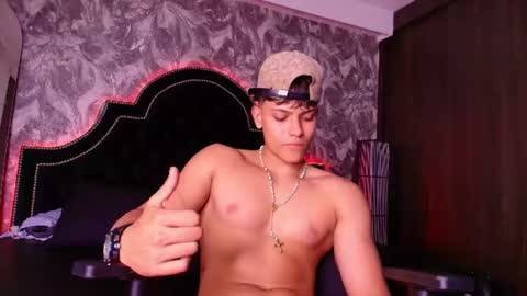 dilanmiller_ online show from June 13, 7:35 pm