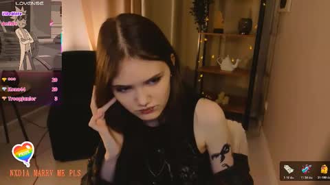 Dilara online show from December 15, 9:44 pm