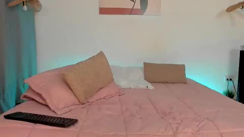 Dilarahkesh  online show from February 17, 8:02 am