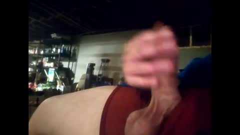 Snapshot of dilf_watchme chatting on December 25, 7:03 am Mr. Dilf online show from December 25, 7:03 am