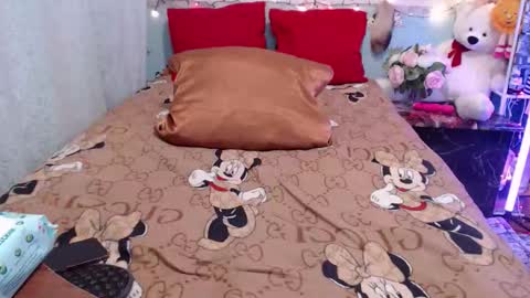 Dilfina online show from February 5, 7:06 pm