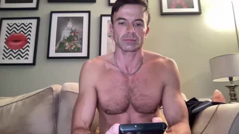 Dillon online show from January 14, 8:15 pm