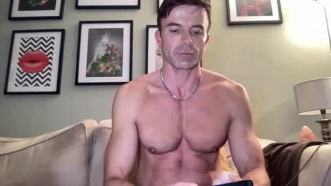 Dillon online show from January 19, 8:19 pm