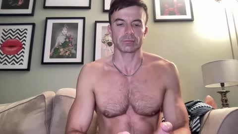 Dillon online show from January 8, 8:50 pm