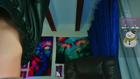 Snapshot of dimitri_bilak_ chatting on December 27, 12:39 am Julian Independent Model online show from December 27, 12:39 am