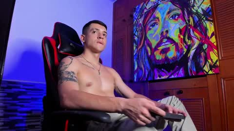 dimitri_higt online show from February 7, 5:20 am