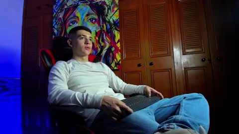 dimitri_higt online show from February 2, 2:38 am