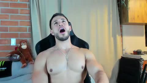 dimitricaruso online show from July 12, 3:21 am