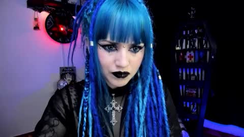 dimmuanddarkness online show from December 21, 10:54 am