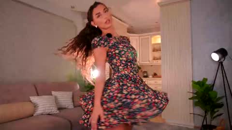 Dina and ill be glad to be here with you follow to me  online show from June 9, 12:38 pm