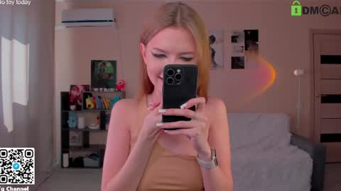 Jessie online show from June 23, 3:14 am