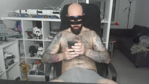 Robert online show from November 26, 4:15 pm