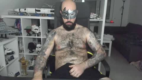 Snapshot of dirtybalws chatting on October 26, 2:12 am Robert online show from October 26, 2:12 am