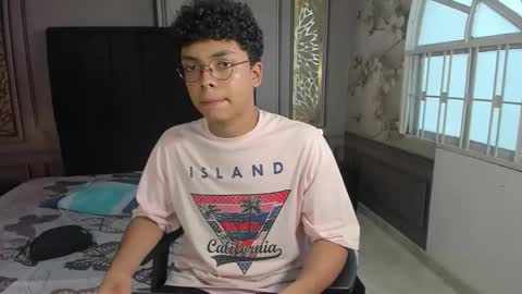 Mike online show from October 13, 7:49 pm