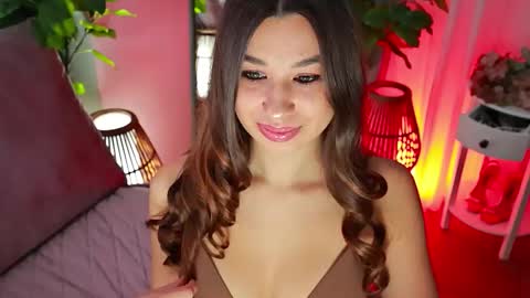 Tia online show from March 17, 7:30 pm