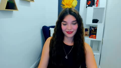 Hannah online show from October 9, 11:48 am