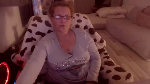 Alexxa online show from January 12, 11:34 pm