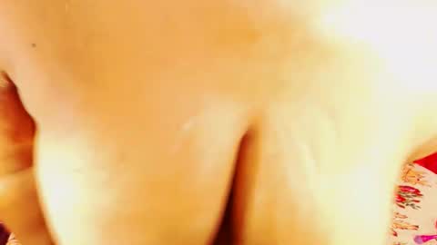 divinebooty93 online show from March 9, 4:39 am