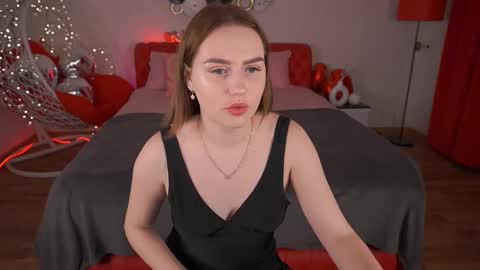 DivineJasss online show from March 1, 9:15 pm