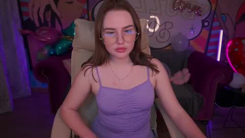 DivineJasss online show from February 19, 5:06 pm