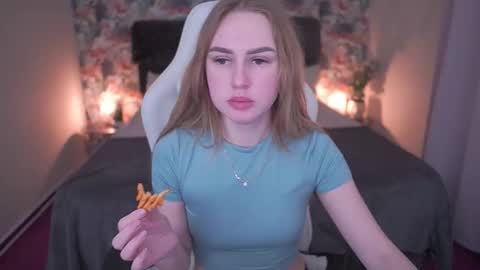 DivineJasss online show from December 2, 3:43 pm