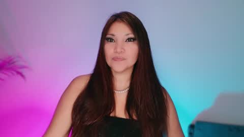DivineLynn online show from August 4, 12:34 pm