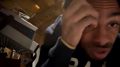 dixkzilla online show from October 17, 3:27 pm