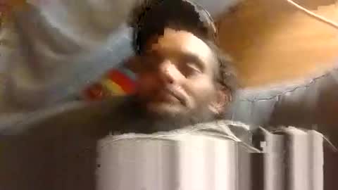 dixonbird41 online show from April 26, 5:05 am