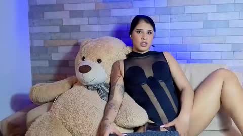 DixyPalmer online show from March 2, 7:53 pm