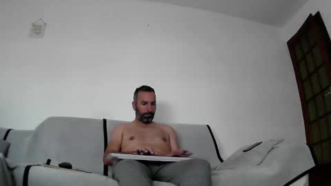 Djo online show from December 10, 3:55 pm