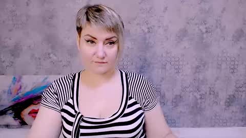 djullia online show from October 13, 8:05 am