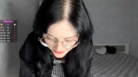 Annie PVT IS OPEN online show from November 21, 9:13 pm