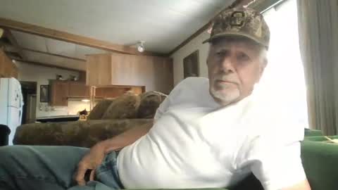 doingmyself69 online show from April 29, 8:46 pm