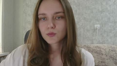 dolcezza_ online show from June 9, 2:17 pm