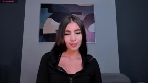 Dolcie  online show from February 13, 11:37 pm