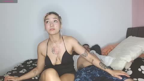 Auro and Santiago online show from December 24, 4:44 am