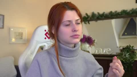 Snapshot of doll_lesli chatting on January 22, 2:35 pm Your doll Lesli online show from January 22, 2:35 pm