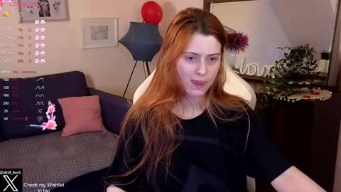 Snapshot of doll_lesli chatting on February 23, 5:50 pm Your doll Lesli online show from February 23, 5:50 pm