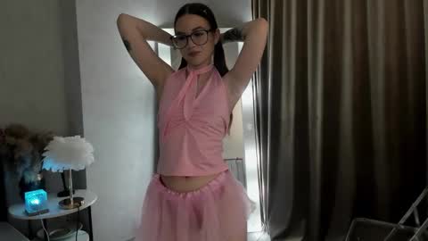 Dolly online show from September 25, 2:51 am