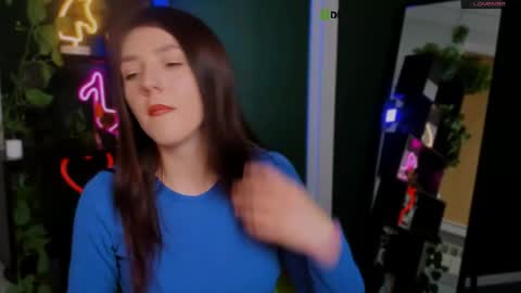 dolly_sunshine online show from April 11, 5:45 am