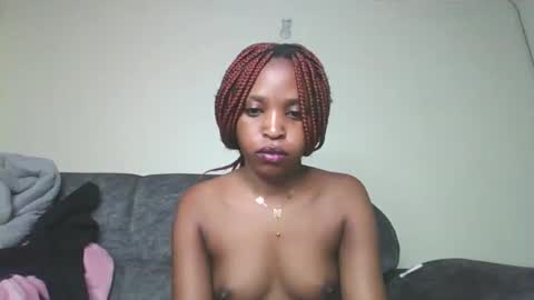 kadolly online show from April 5, 9:34 pm
