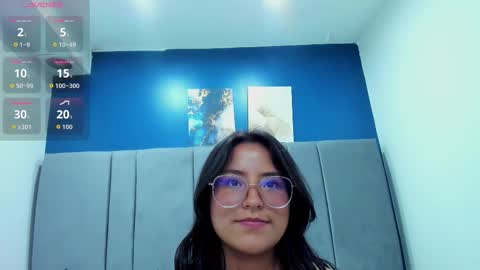 DollyWood  online show from October 4, 11:02 pm