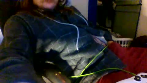 dolphindict online show from December 25, 8:40 am